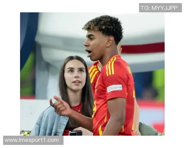 前绯闻对象扬言挑战亚马尔女友称两人难撑圣诞节