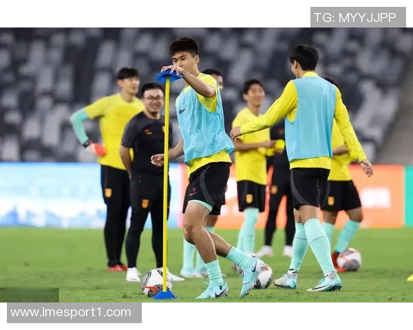 国足为备战2027年亚洲杯于2026年1月开展为期23天的集训活动