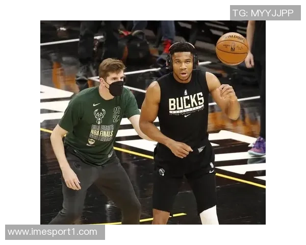 字母哥未来去向分析留队和尼克斯概率相同均为29