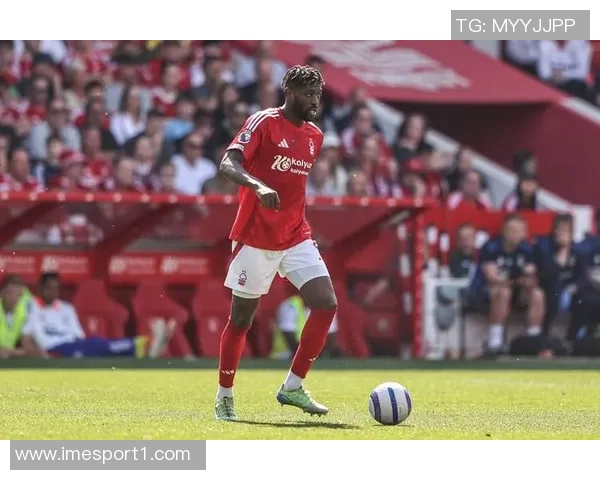 埃尔切租借罗马18岁后卫桑加雷达成协议正式确认