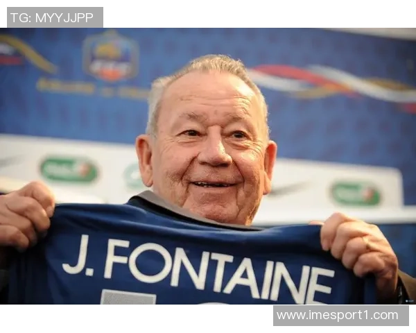 怀念传奇球员迈克尔雷理查德森逝世享年70岁致敬其辉煌篮球生涯